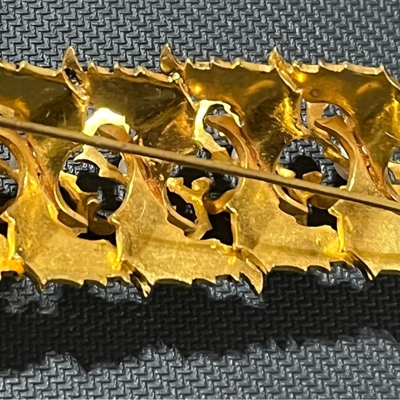 Unique Vintage Gold, Silver and Pearl Brooch - Picture 6 of 8